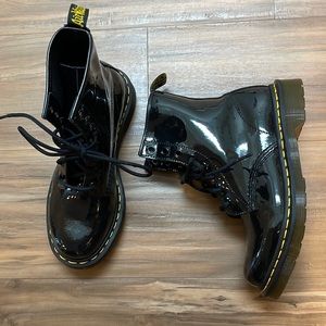 Like New Dr. Martens Air Wair Boots Size 7